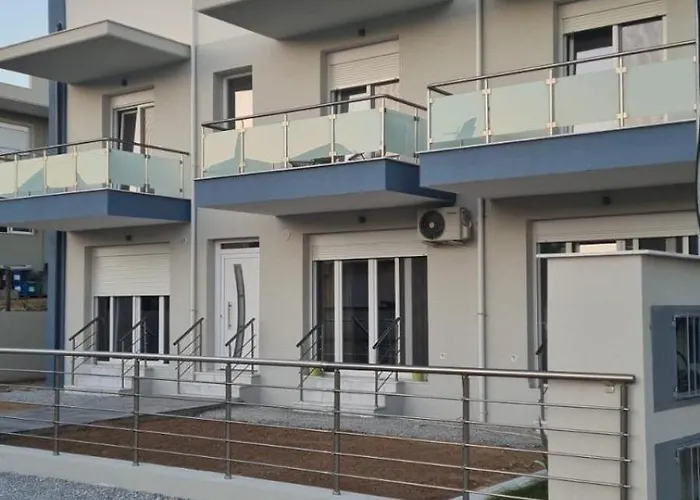 Openseamasainette2 Néa Péramos